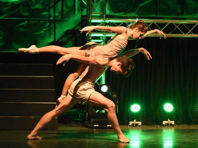 David and Nora perform a ballet move in The Impossible